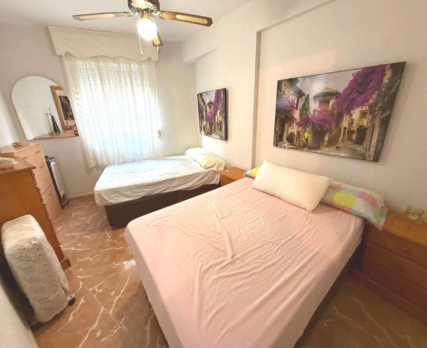 A433C - Opportunity in the heart of Calpe: close to Arenal beach and with all services at your fingertips.