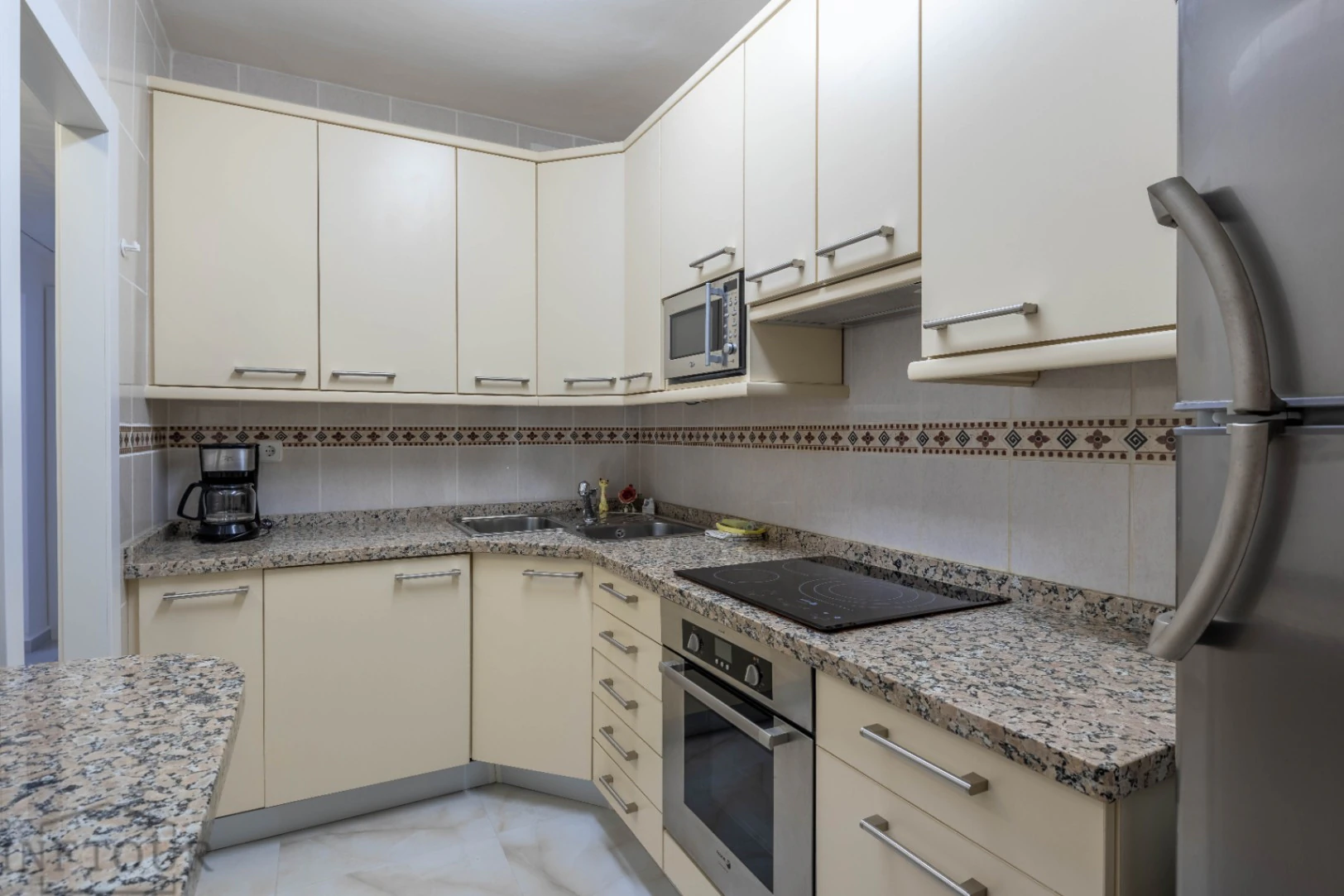 Apartamento de 3 dormitorios con vista mar en el centro de Calpe