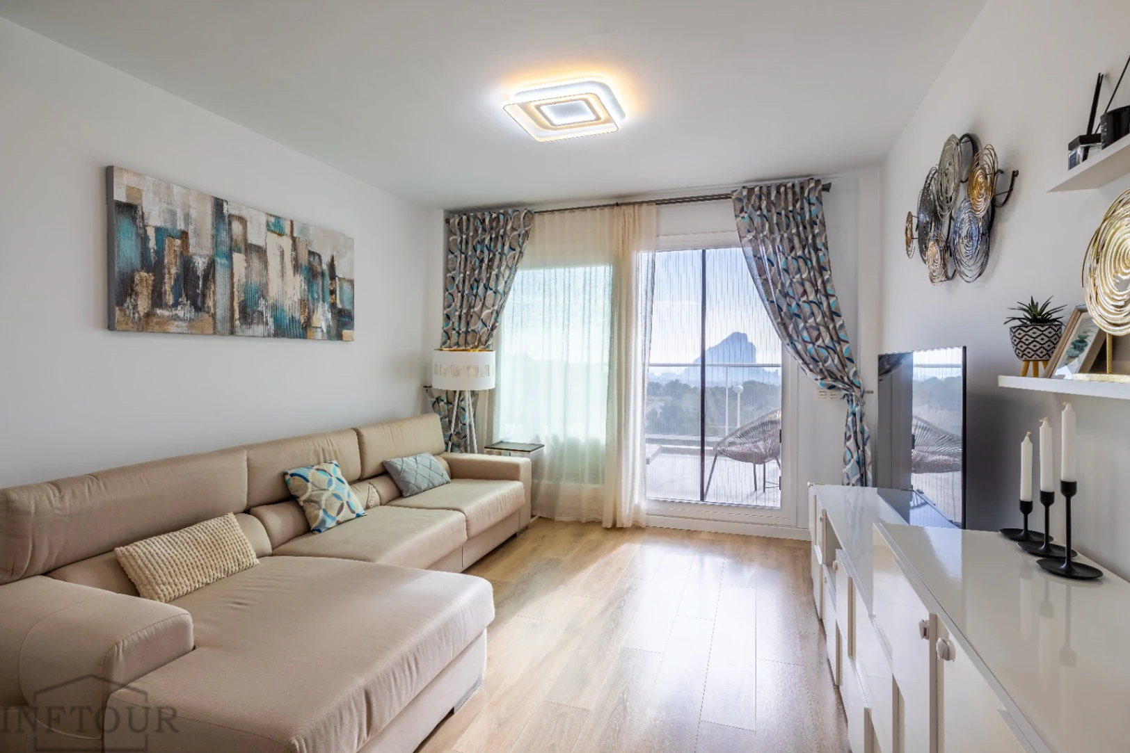 Appartement de 2 chambres et 2 salles de bains à Calpe avec piscine