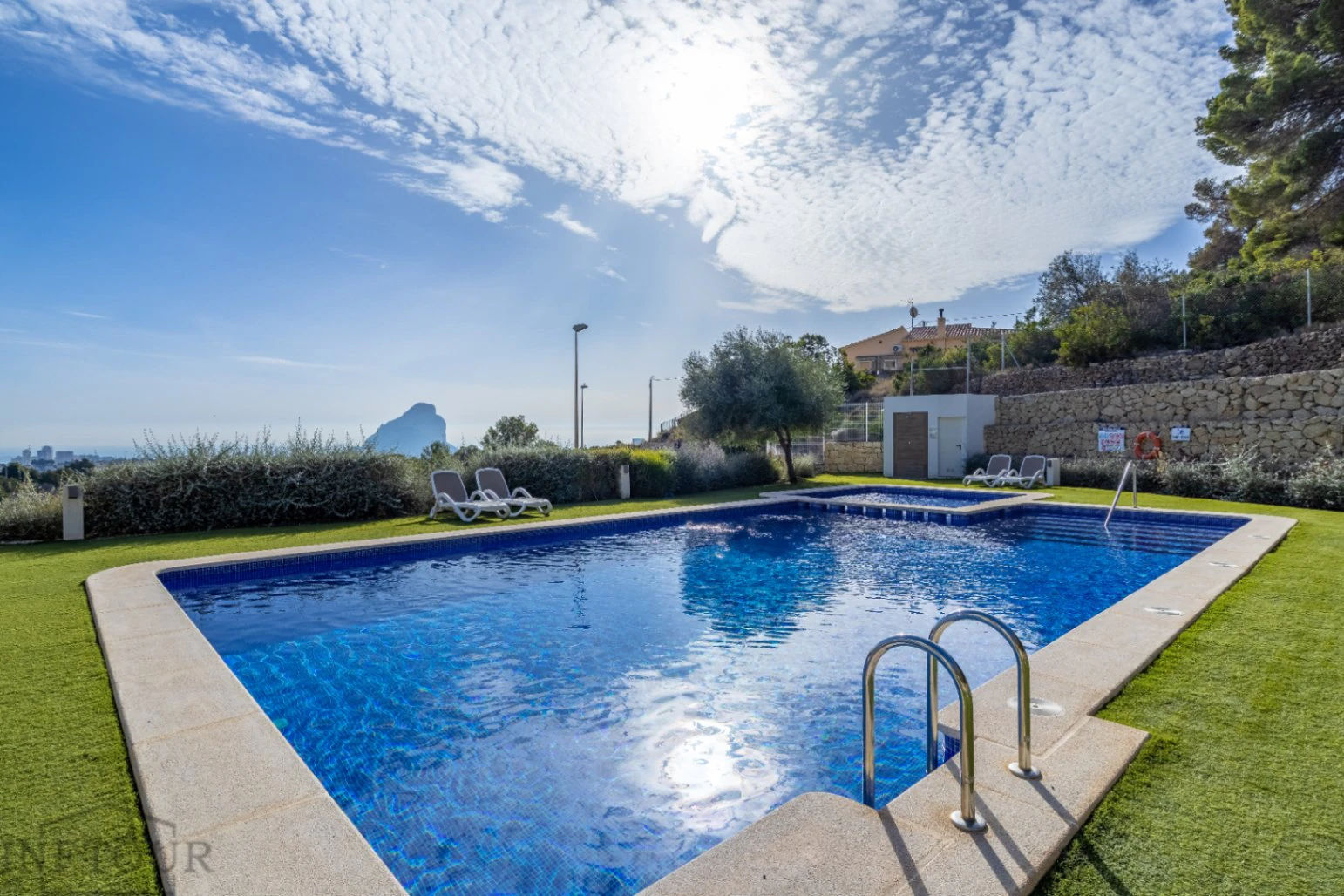 Appartement de 2 chambres et 2 salles de bains à Calpe avec piscine