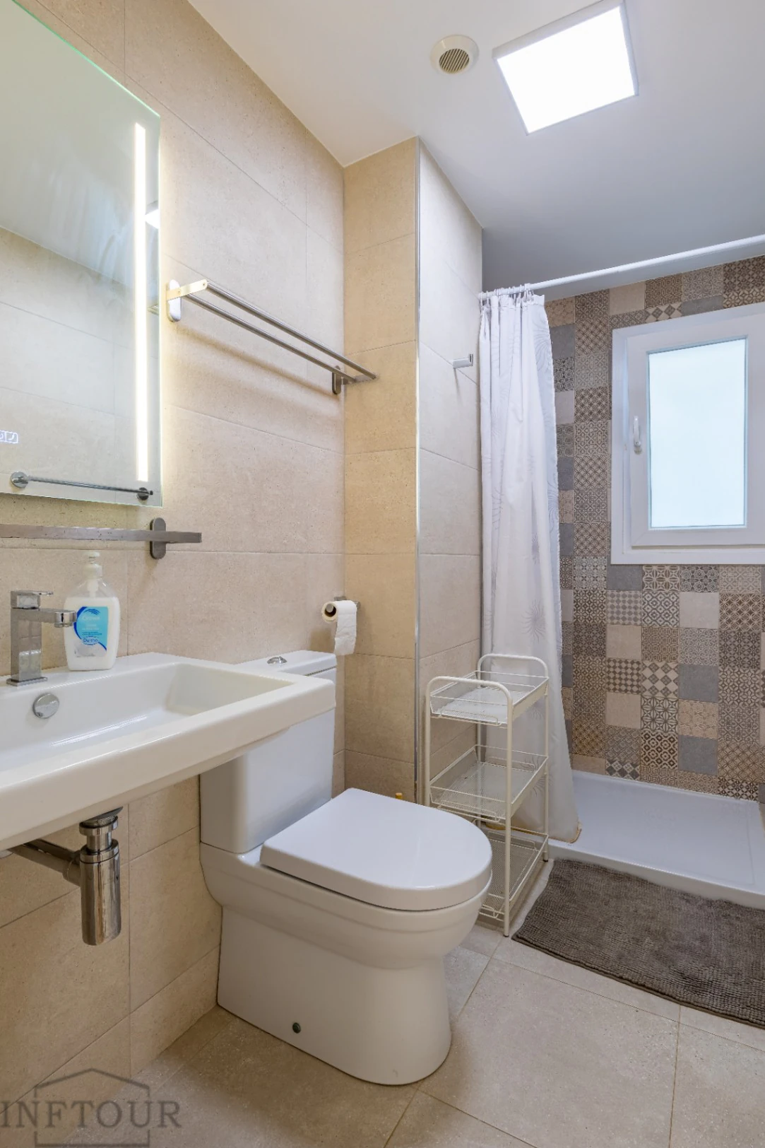 Appartement de 2 chambres et 2 salles de bains à Calpe avec piscine