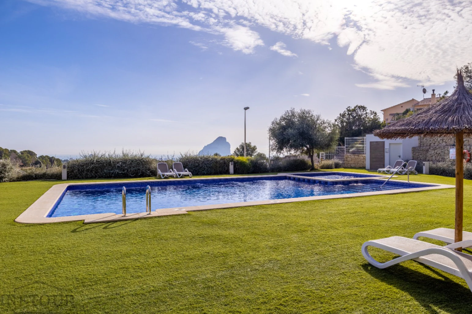 Appartement de 2 chambres et 2 salles de bains à Calpe avec piscine