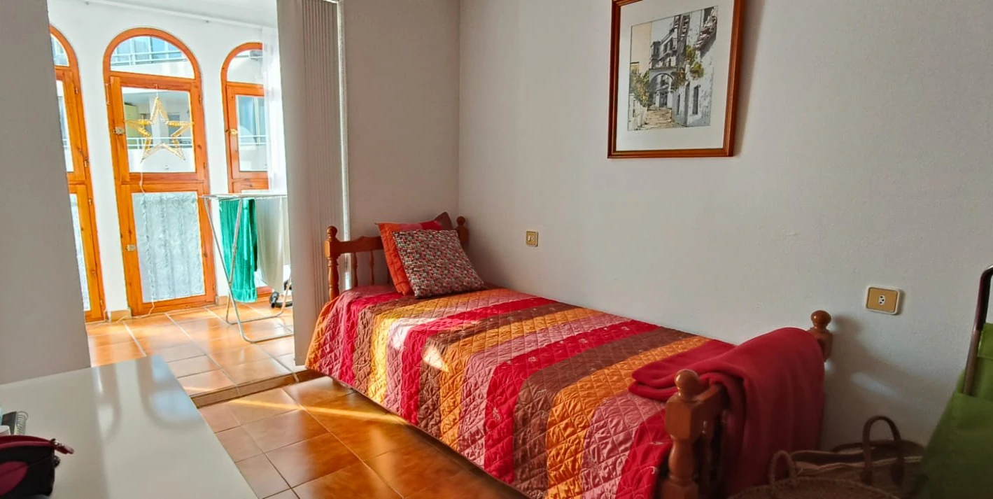 A432 - Zentral gelegenes Apartment mit 2 Schlafzimmern in Calpe, Arenal.