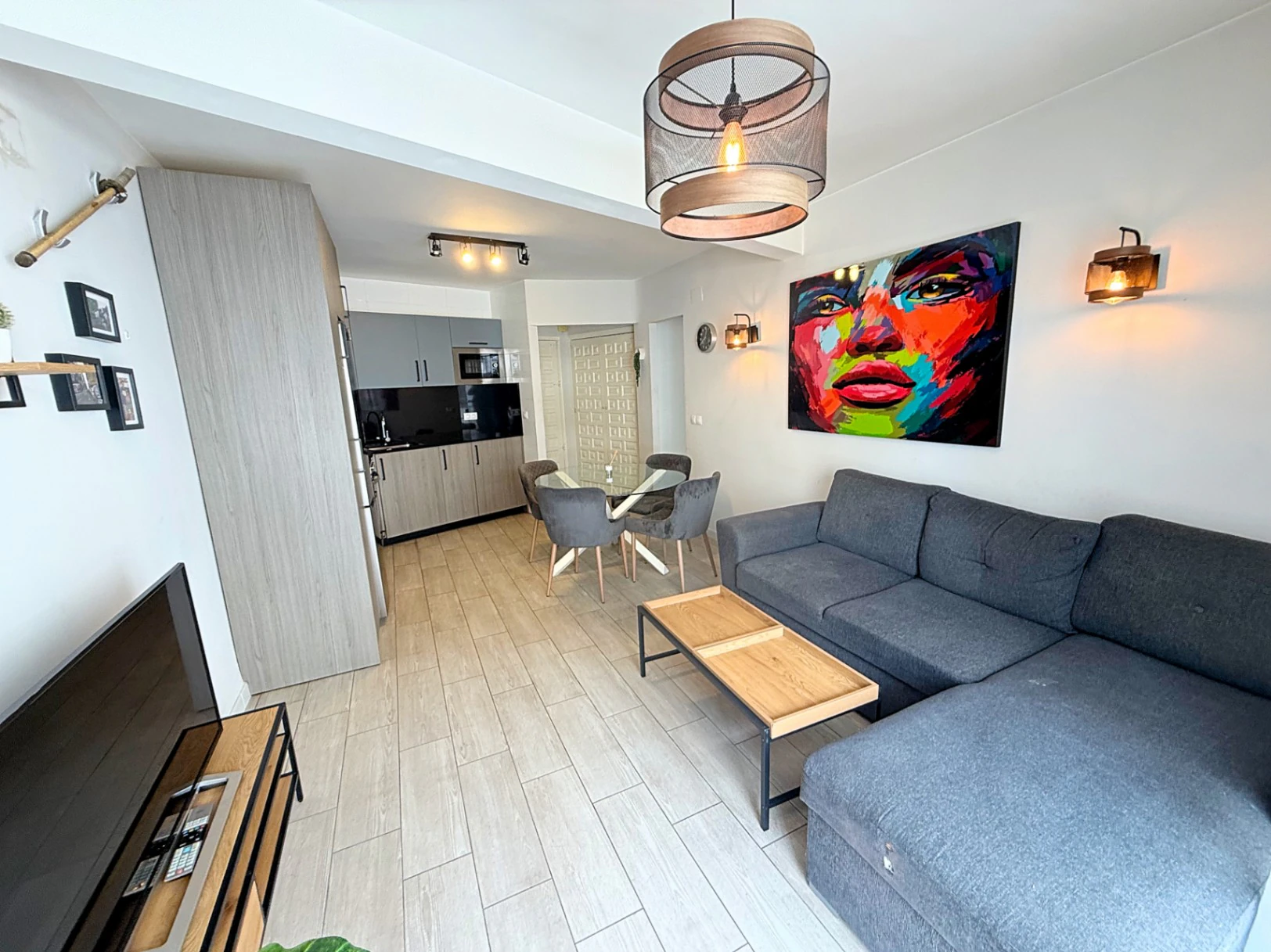 A444C - Renovated apartment in the Arenal area of Calpe, 4th floor with elevator.