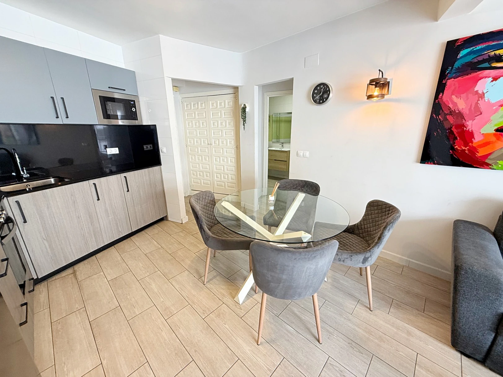 A444C - Renovated apartment in the Arenal area of Calpe, 4th floor with elevator.