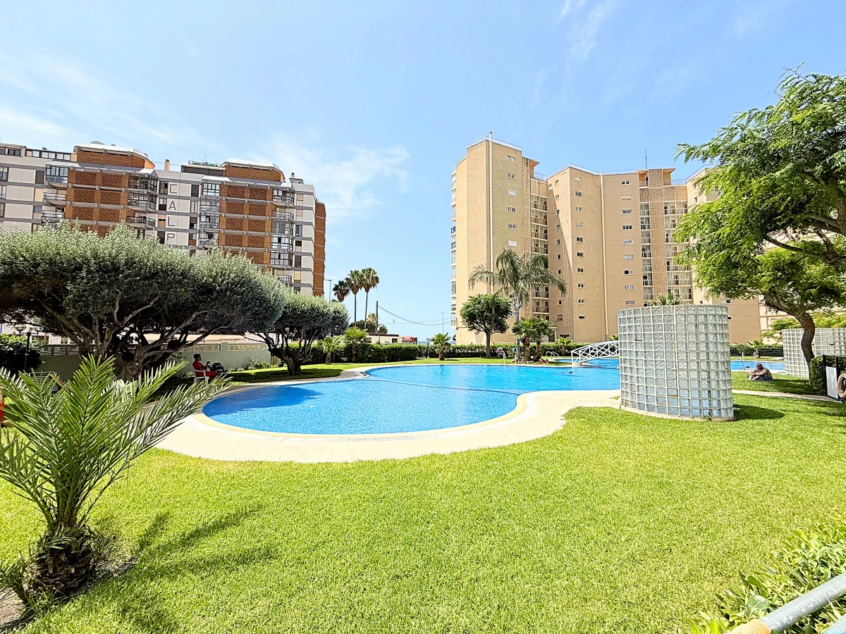 A407 - Exclusivo apartamento en Apolo XIV con garaje privado – Calpe