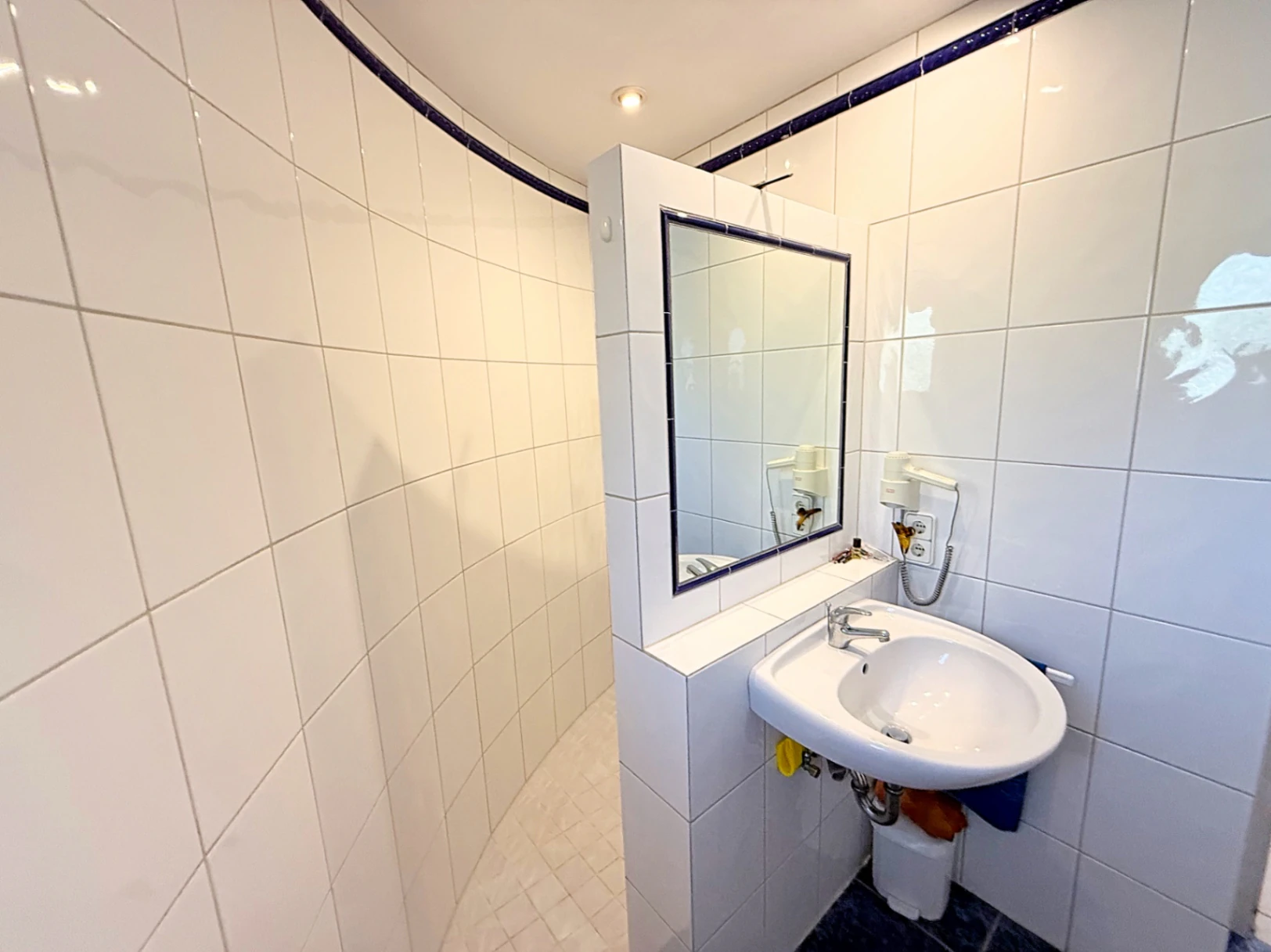 C423 - Joya Mediterránea con Vistas Infinitas: Un Refugio Impecable en Calpe