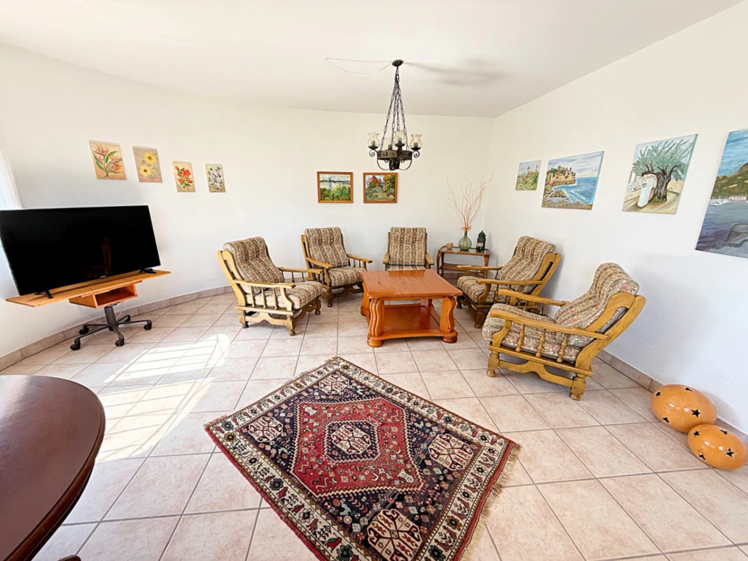 C423 - Joya Mediterránea con Vistas Infinitas: Un Refugio Impecable en Calpe