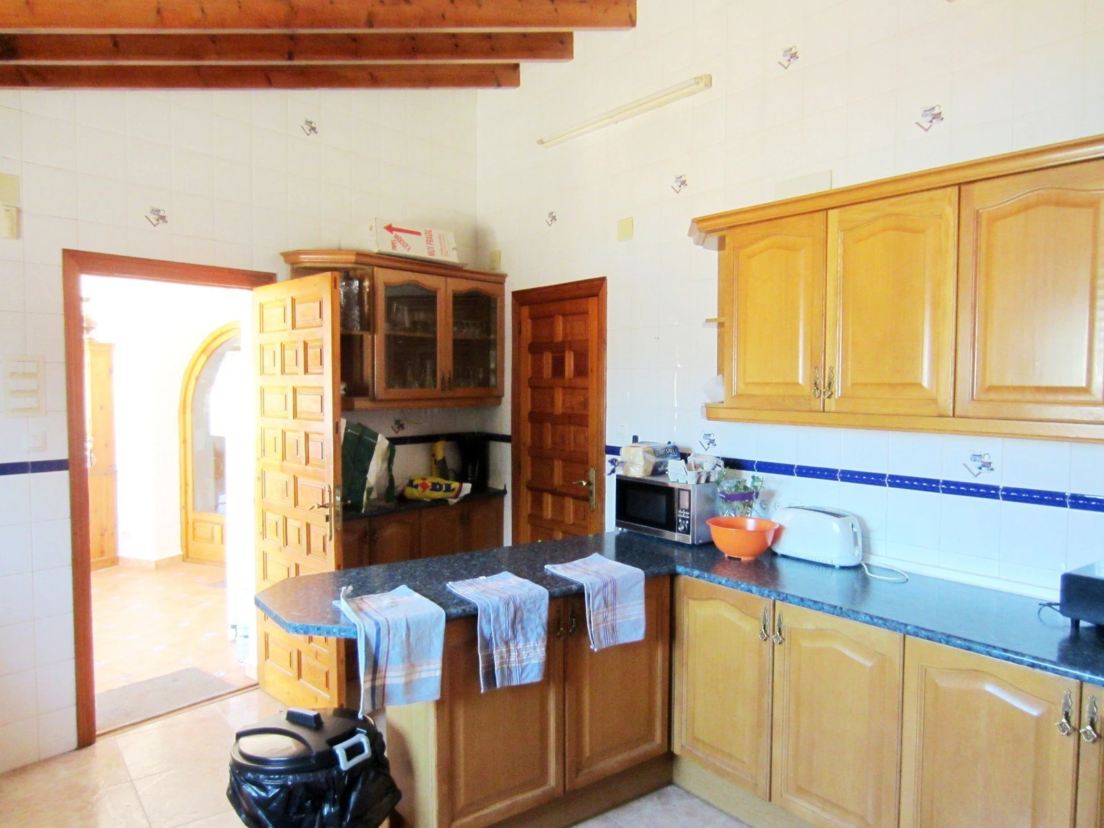 C653 - Preciosa casa de Campo en pueblo pinos.