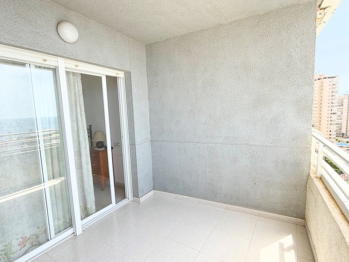 Exclusivo apartamento en Apolo XIV con garaje privado – Calpe