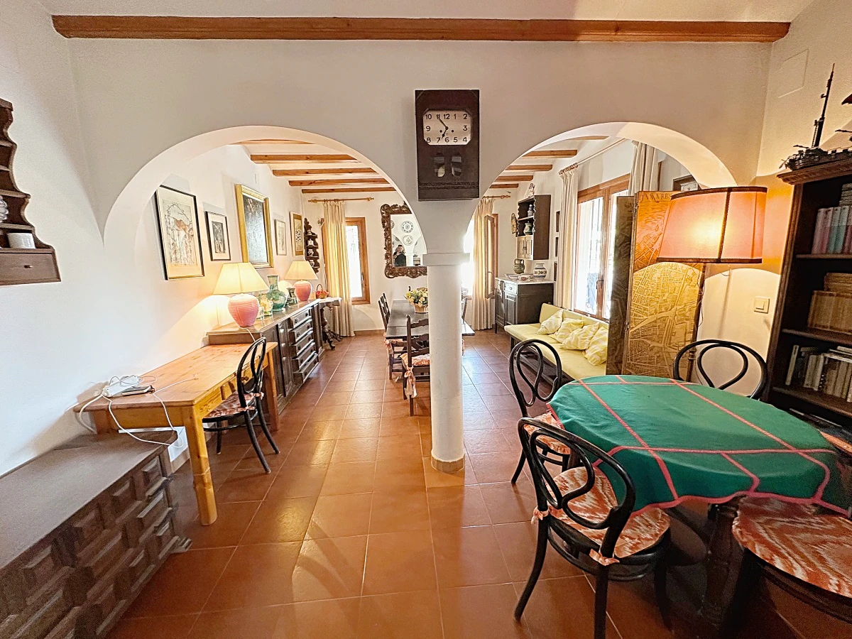 C350 - En zona de Los Pinos Si te identificas con el estilo mediterráneo...Esta es tu casa!!