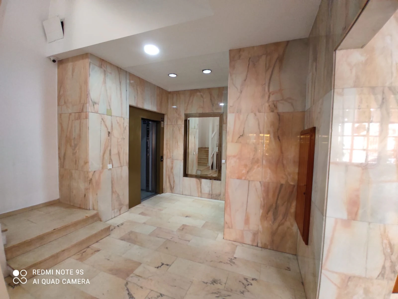 apartamento céntrico con vistas al mar y terraza