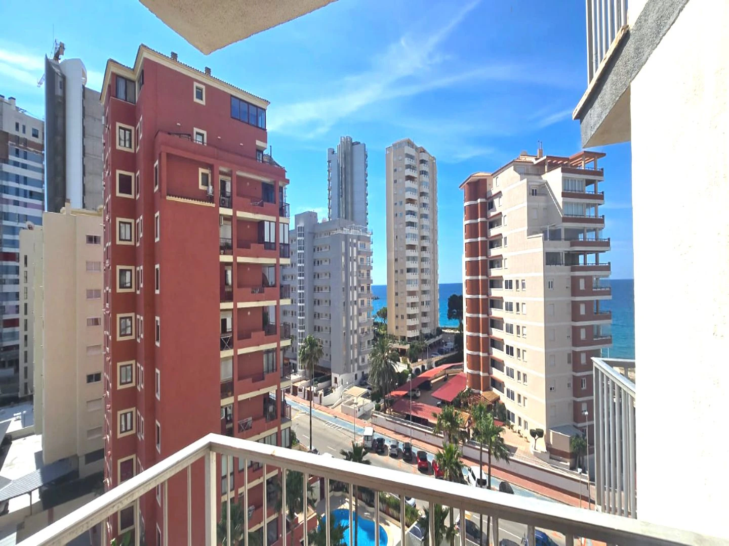 Despierta frente al Mediterráneo | Apartamento con vistas al mar en el Edificio Atlántico