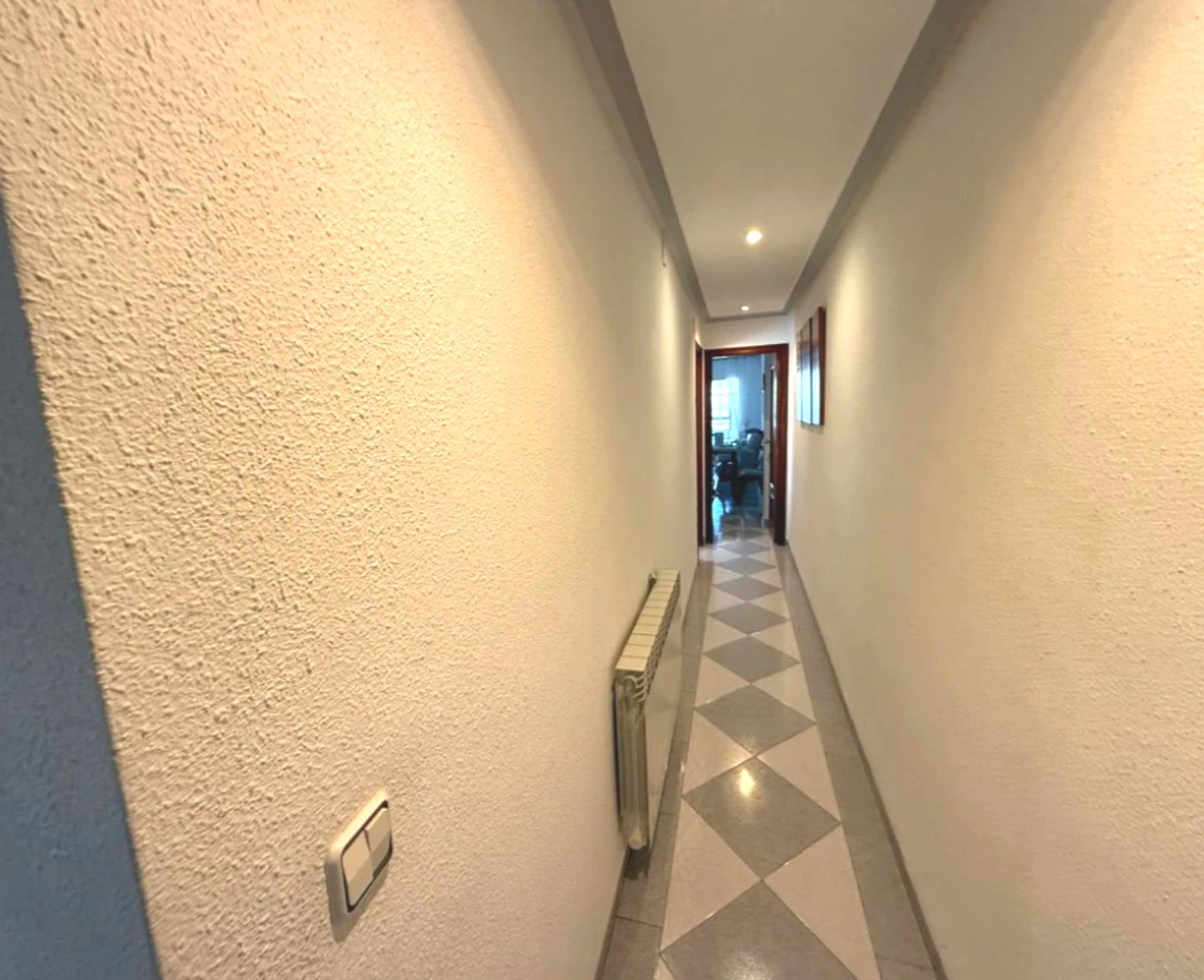 Amplitud y luz en el corazón de Calpe: El hogar perfecto para tu familia