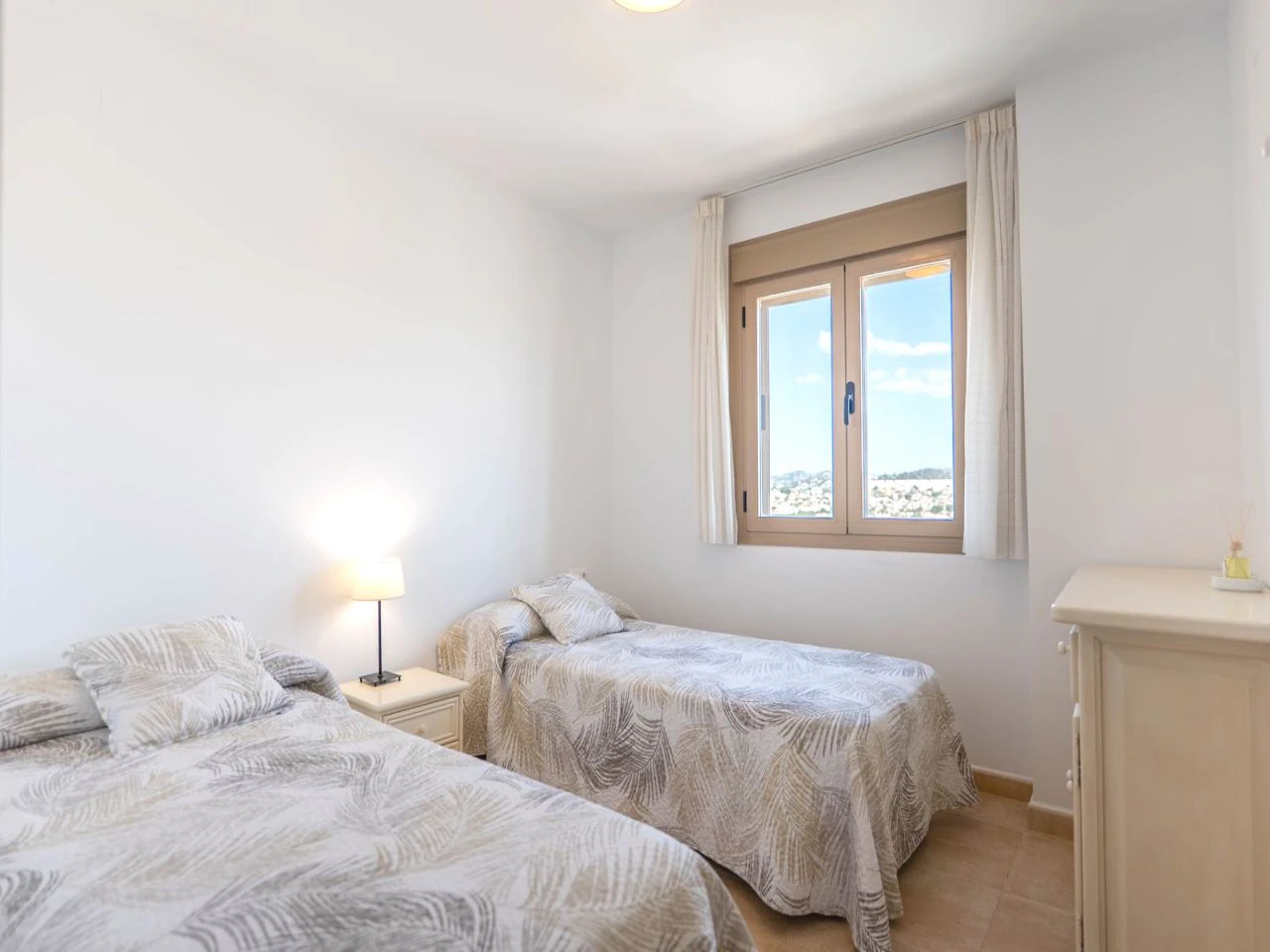 Impresionante Ático en Una Sola Planta con Vistas al Mar de 240° – Una Propiedad Verdaderamente Única en Calpe