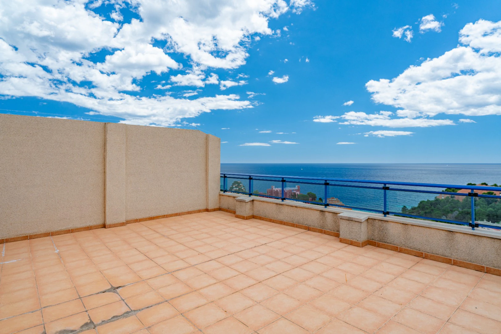 A447 - Penthouse duplex de rêve à Calpe : Un balcon privé sur la Méditerranée