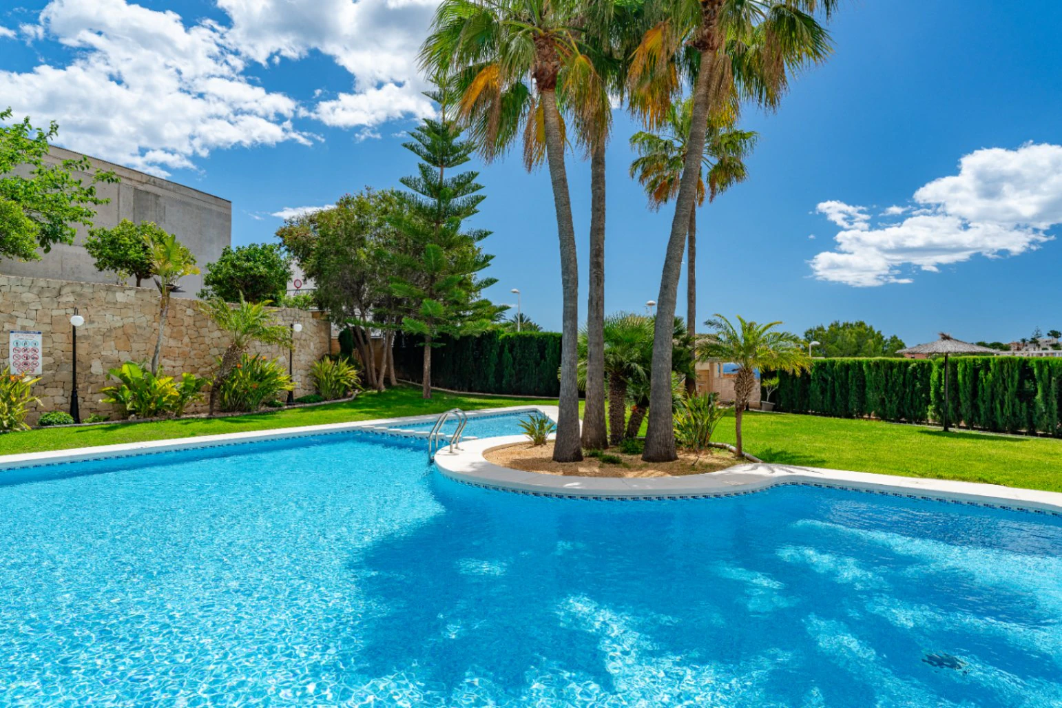 A447 - Penthouse duplex de rêve à Calpe : Un balcon privé sur la Méditerranée
