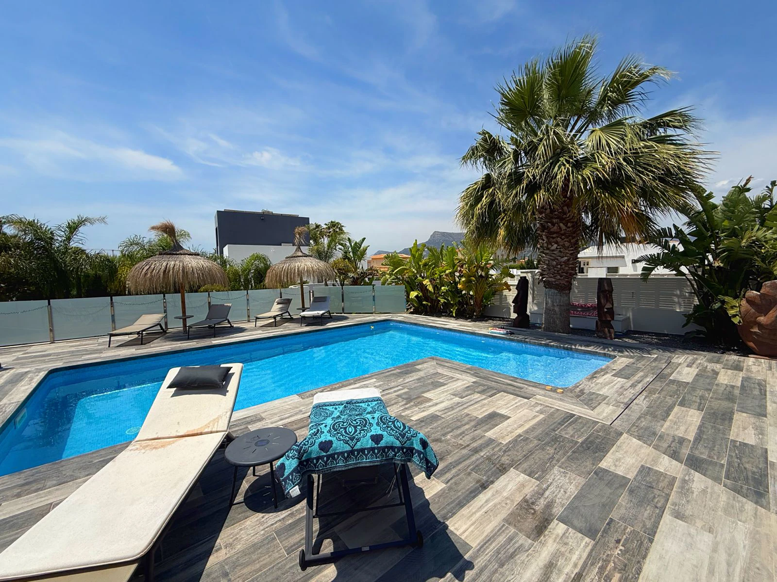 Refugio de Elegancia y Serenidad en Calpe