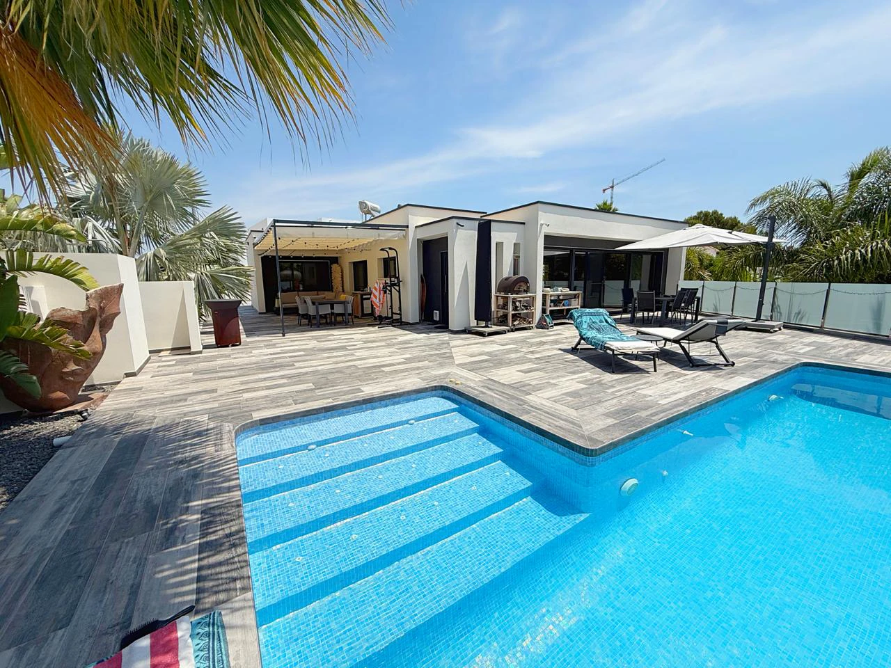 Refugio de Elegancia y Serenidad en Calpe