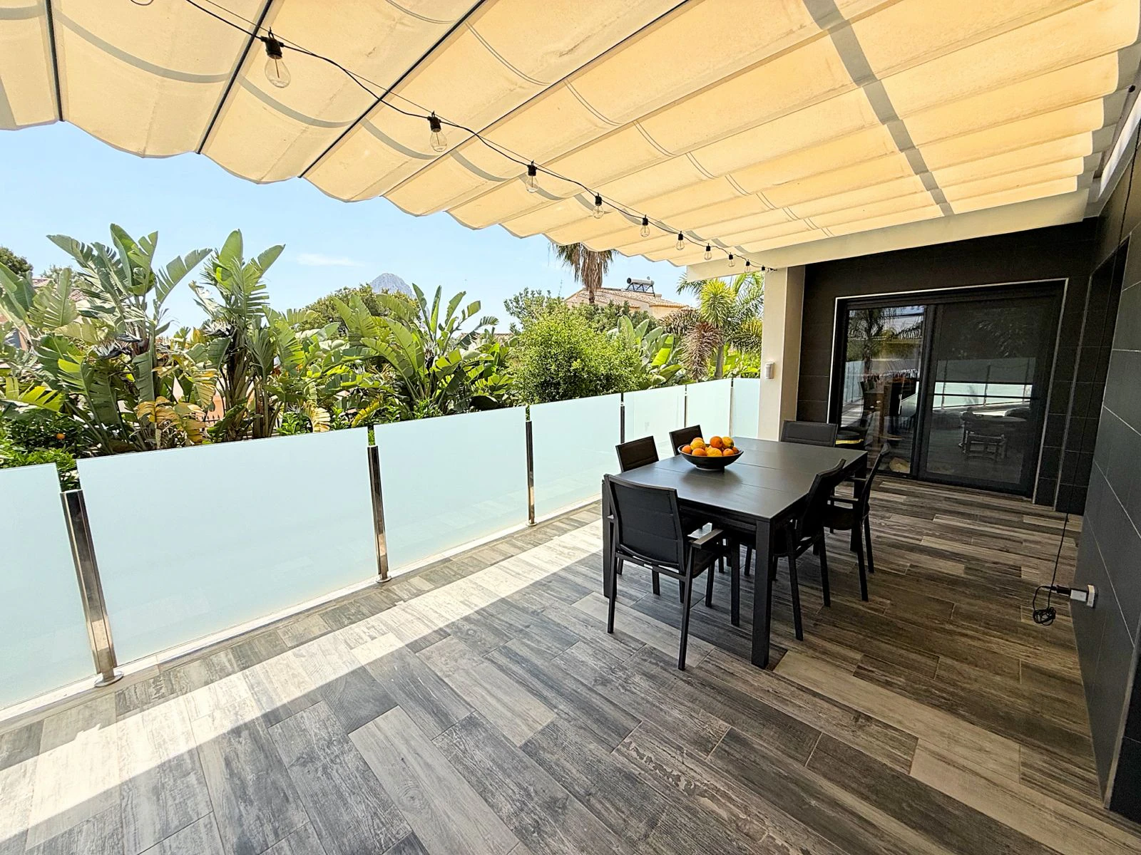 Refugio de Elegancia y Serenidad en Calpe