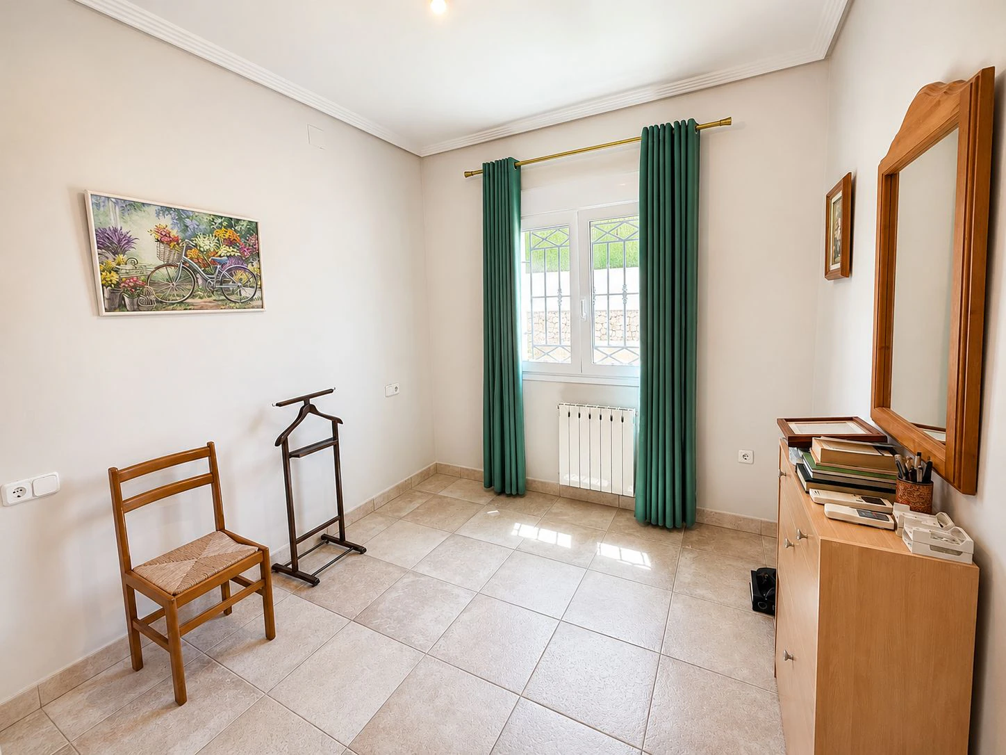 Bungalow con encanto, amplia terraza y piscina comunitaria en una de las mejores zonas de Calpe
