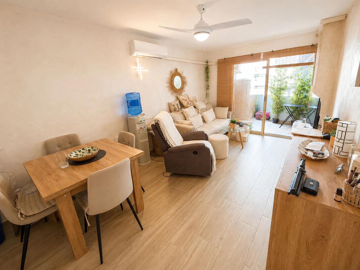 Tu rincón junto al mar | Apartamento reformado y a un paso de la Playa Arenal