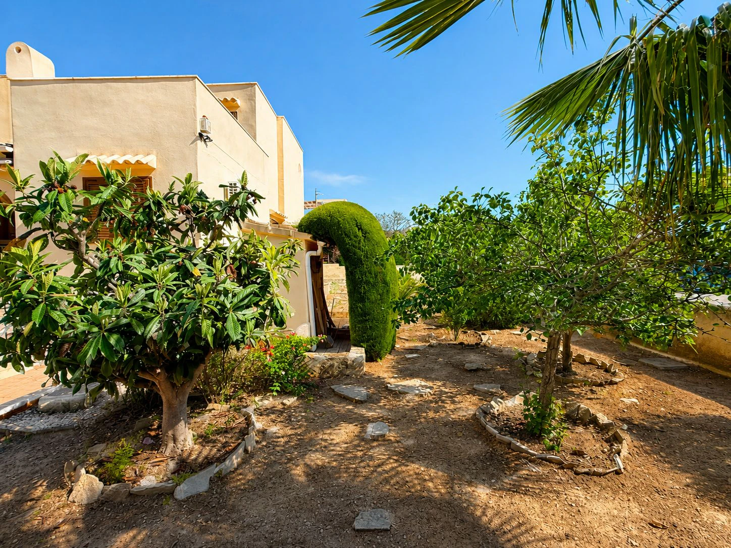 B435 - Vive el auténtico estilo de vida mediterráneo en una ubicación privilegiada de Calpe