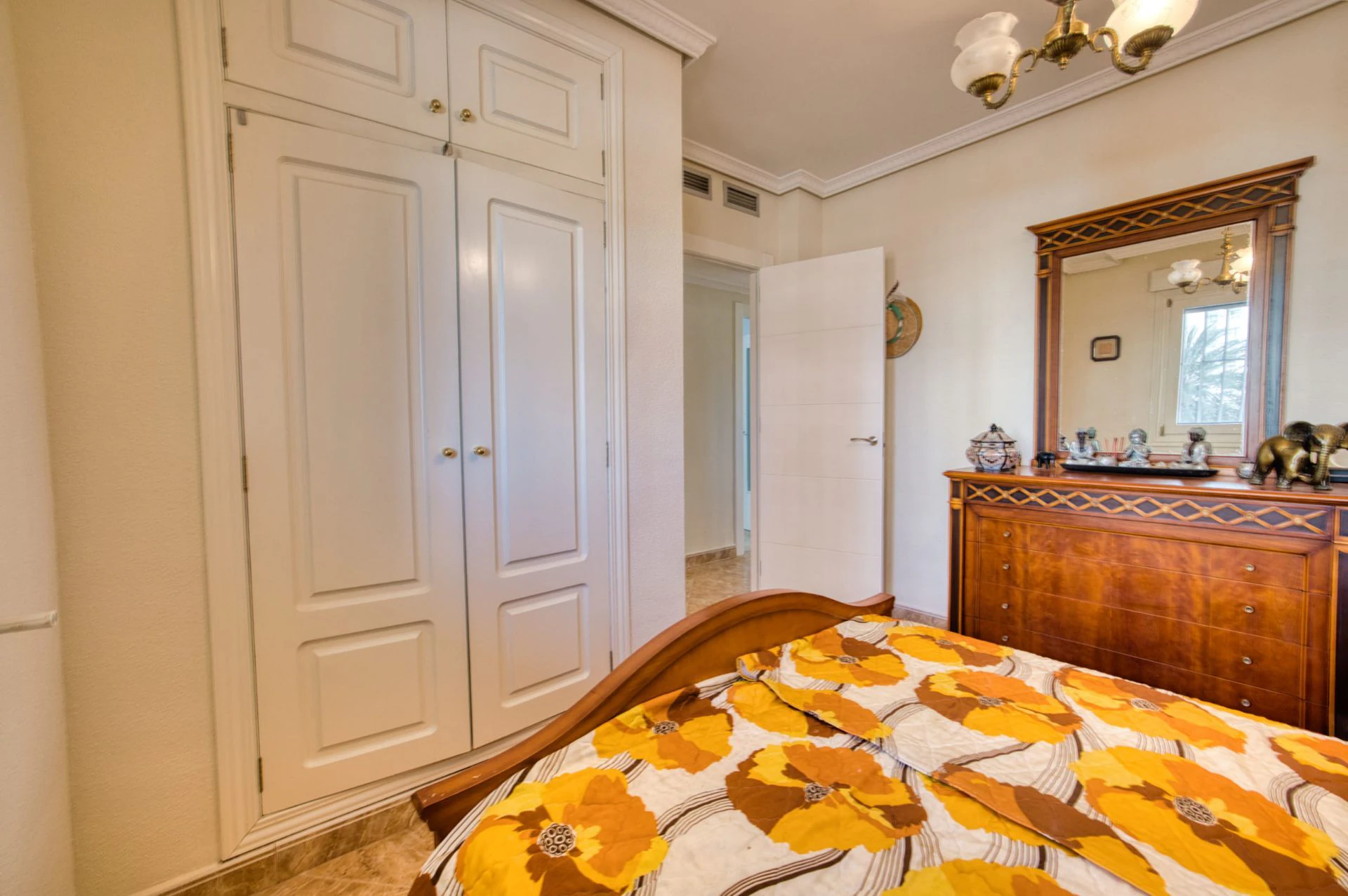 OG1KUDZV3 - ¡Vistas Infinitas al Mediterráneo! En Exclusiva: Apartamento Frontal de Playa en Calpe.