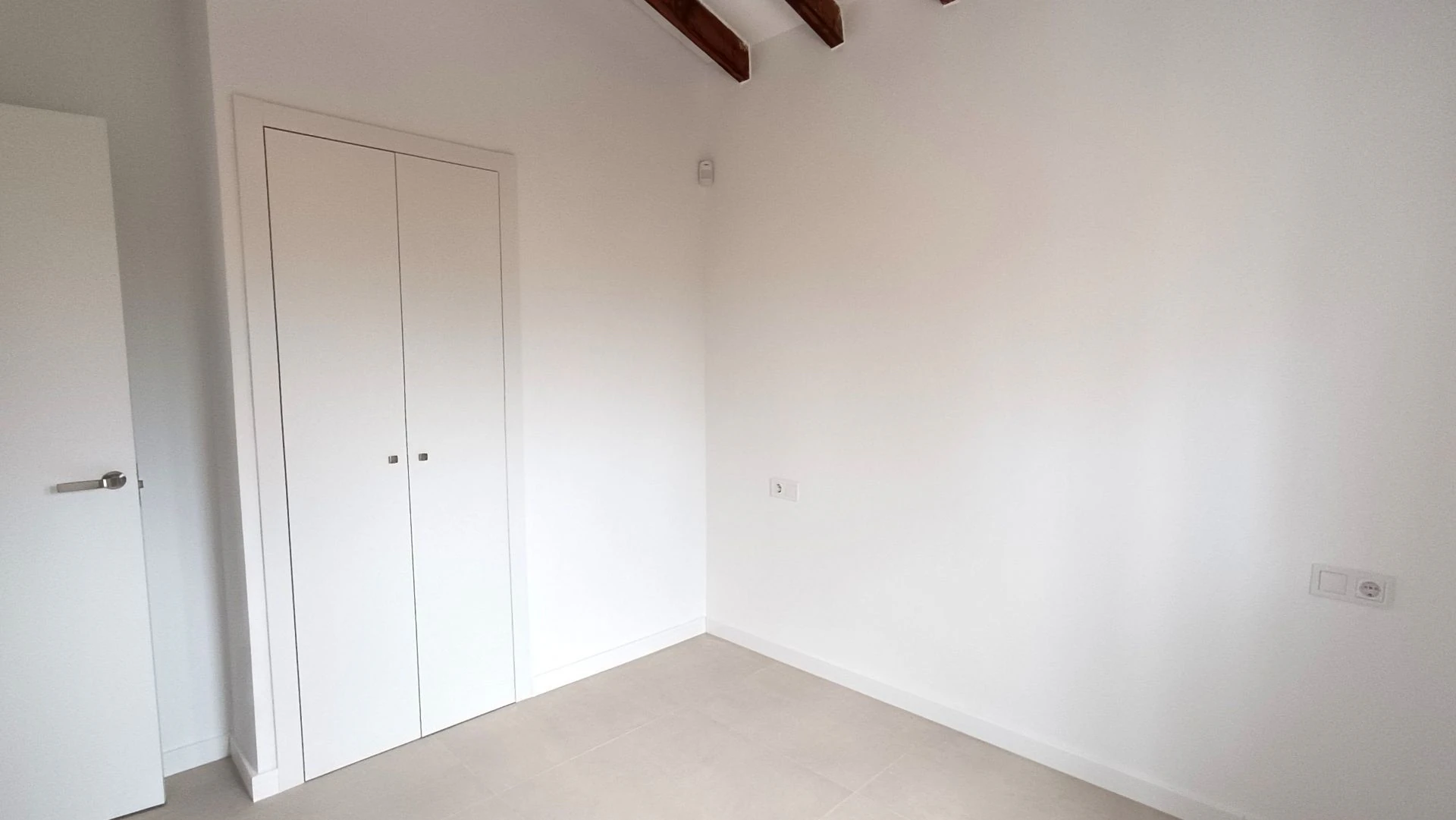 OG1GQHW6M - Oportunidad Única en Calpe: Chalet Independiente con Gran Potencial