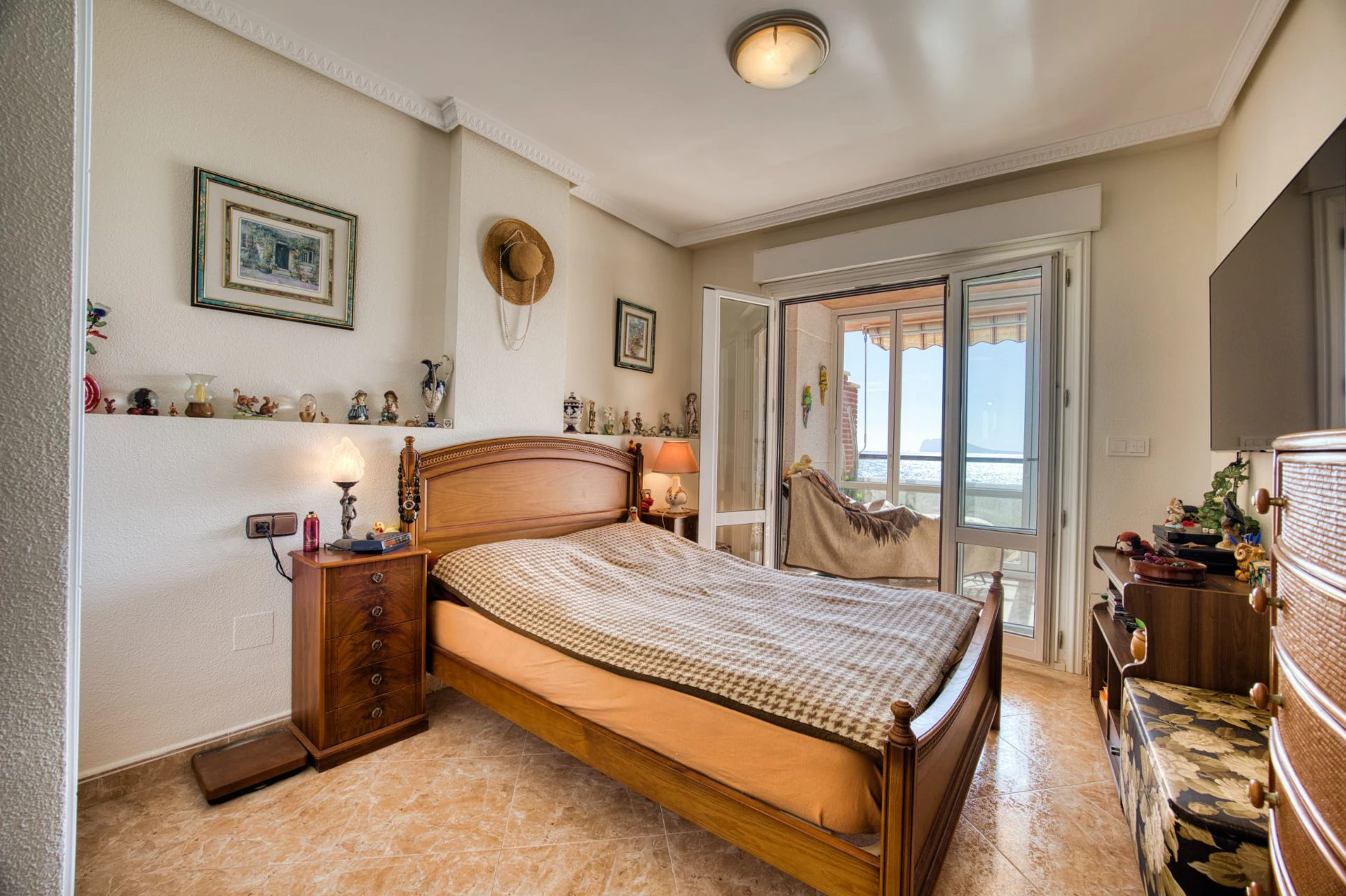 OG1KUDZV3 - ¡Vistas Infinitas al Mediterráneo! En Exclusiva: Apartamento Frontal de Playa en Calpe.