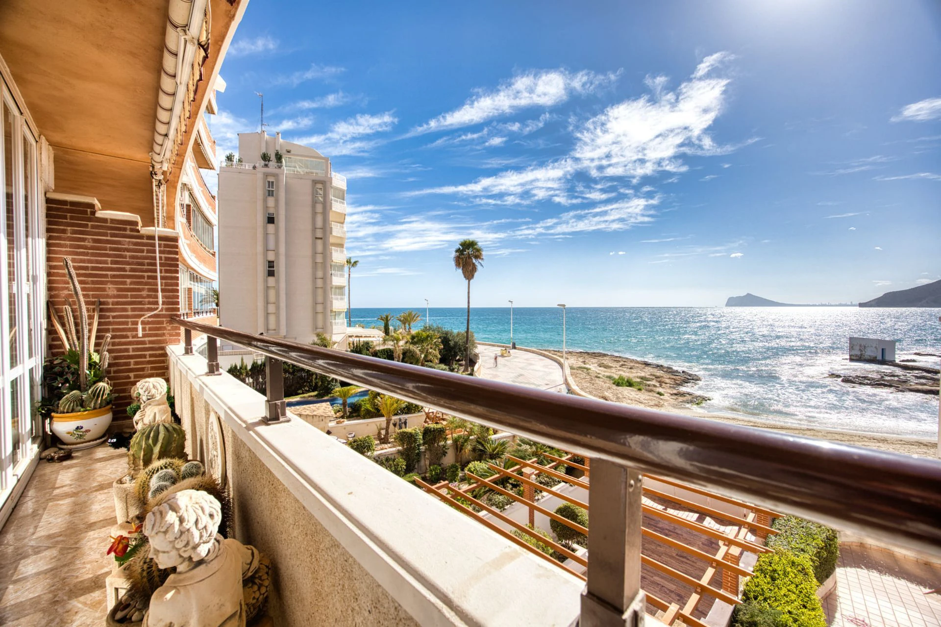 OG1KUDZV3 - ¡Vistas Infinitas al Mediterráneo! En Exclusiva: Apartamento Frontal de Playa en Calpe.
