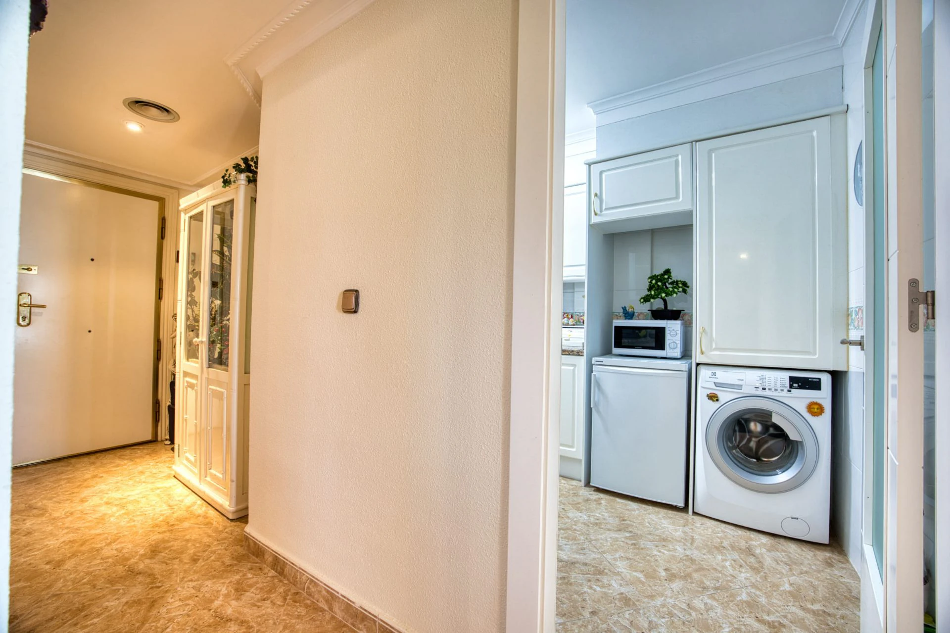 OG1KUDZV3 - ¡Vistas Infinitas al Mediterráneo! En Exclusiva: Apartamento Frontal de Playa en Calpe.
