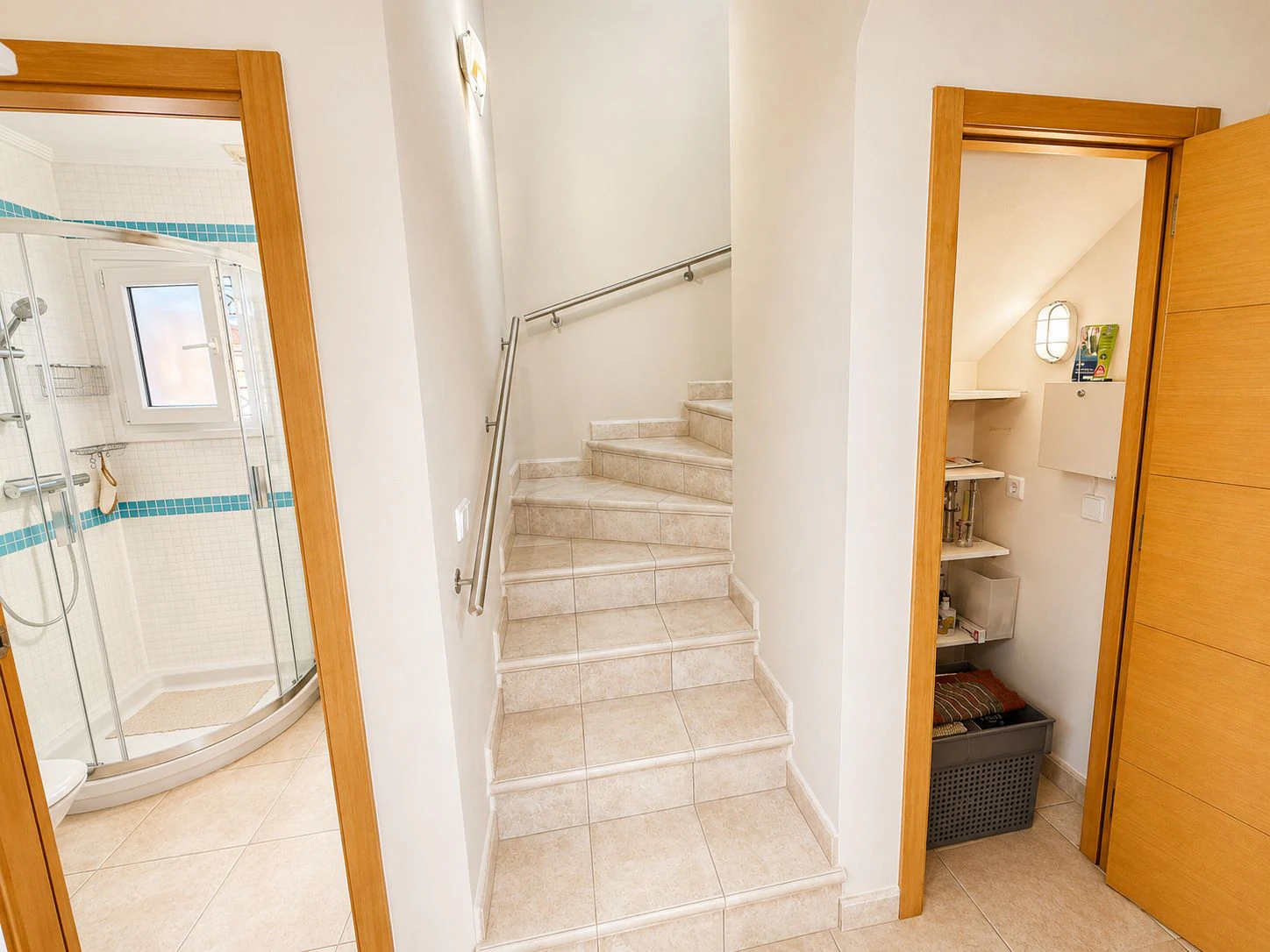 Bungalow con encanto, amplia terraza y piscina comunitaria en una de las mejores zonas de Calpe