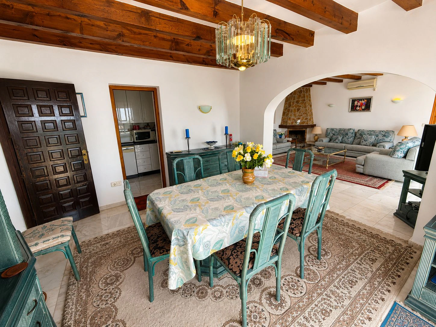 C428 - Villa de ensueño en La Canuta con vistas al mar y al Peñón de Ifach