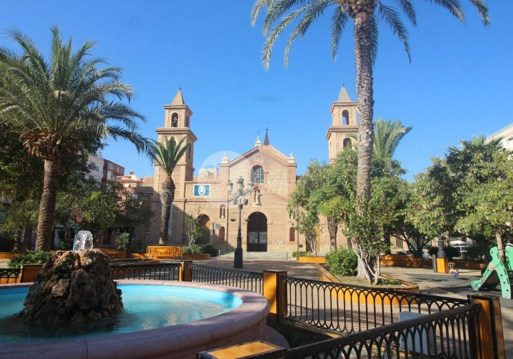Chalet/Villa en venta en Torrevieja
