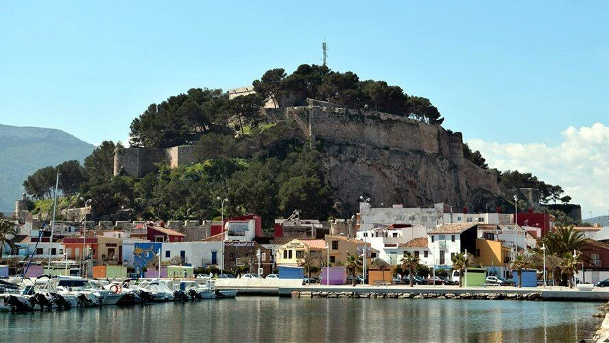 Apartamento en venta en Denia