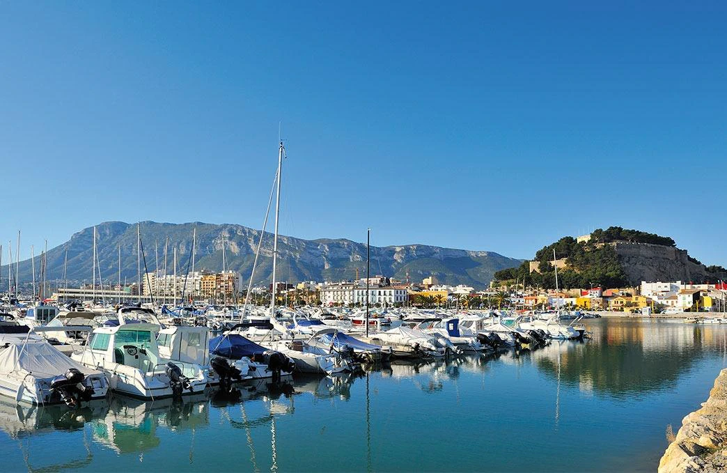 Apartamento en venta en Denia