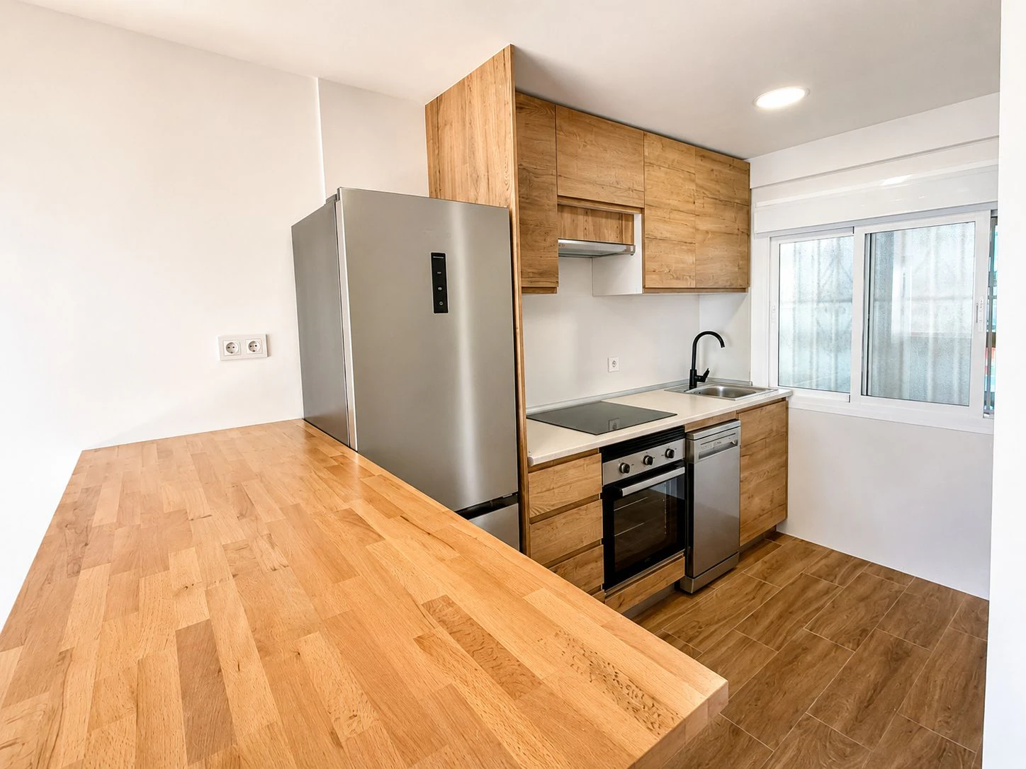 A456C - Vive en Calpe: apartamento con terraza y piscina cerca del mar