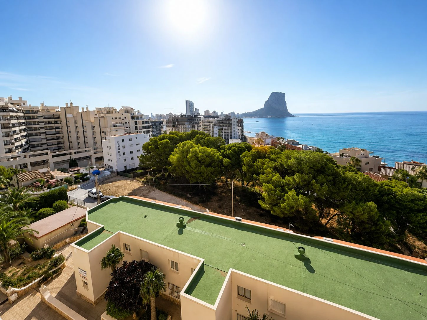 A456C - Vive en Calpe: apartamento con terraza y piscina cerca del mar