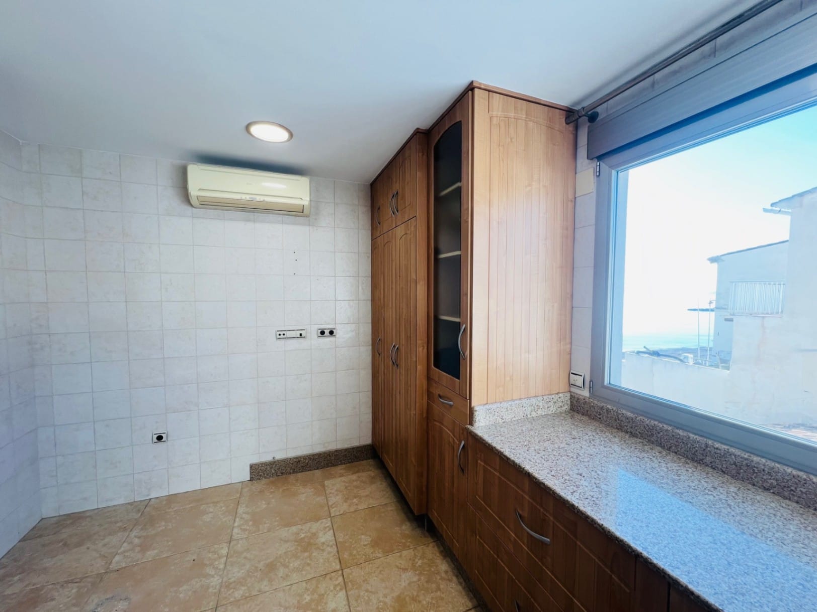 Spectacular apartment on the first line of Altea
