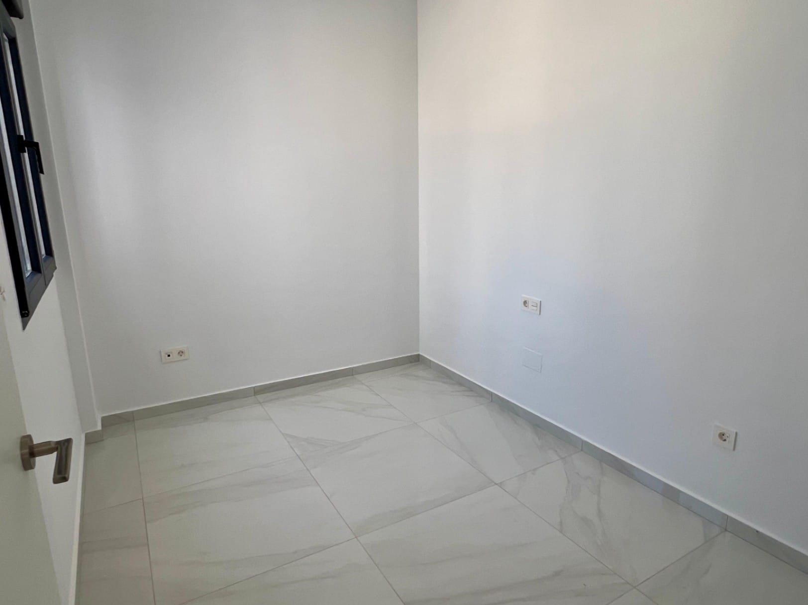 Semi-detached villa with private pool, terrace and solarium, 3 bedrooms, 3 bathrooms in Polop-LAST PROPERTY AVAILABLE, READY TO MOVE IN!!!