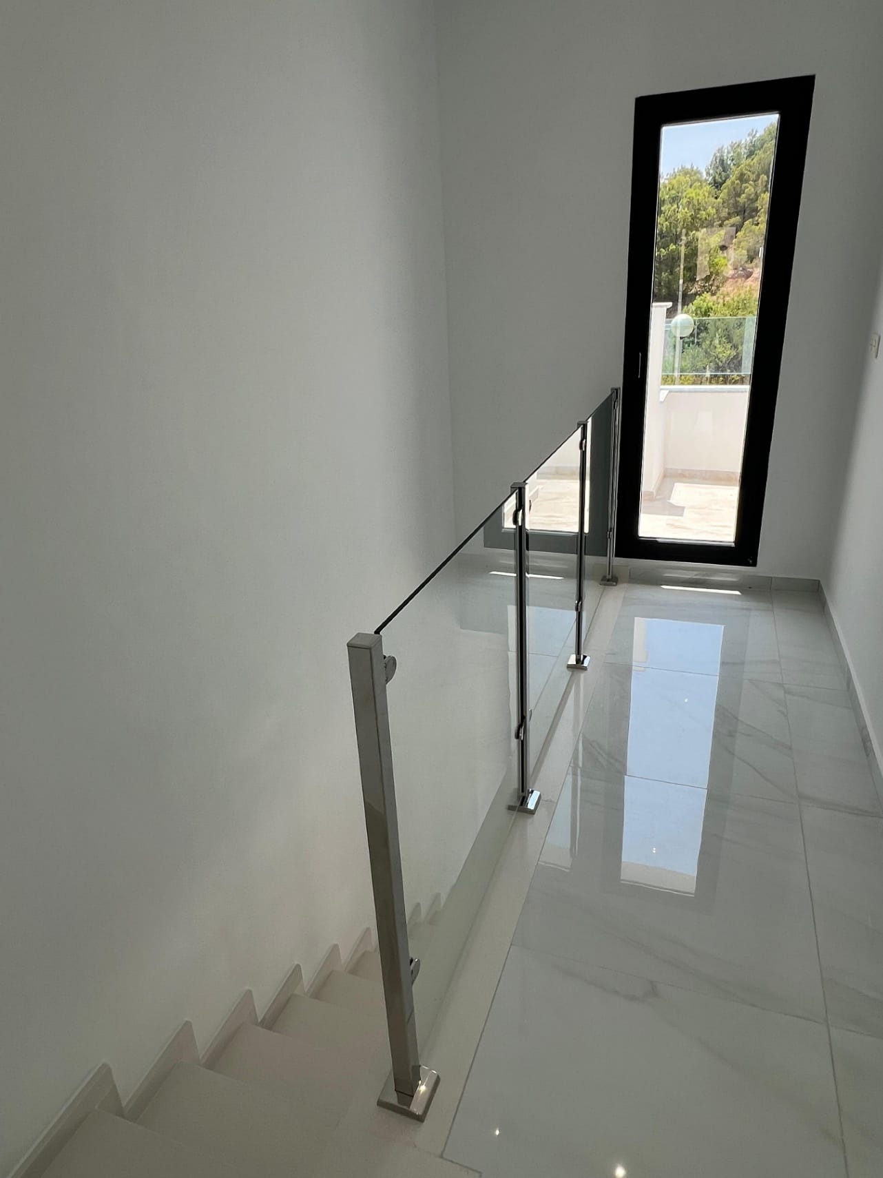 Semi-detached villa with private pool, terrace and solarium, 3 bedrooms, 3 bathrooms in Polop-LAST PROPERTY AVAILABLE, READY TO MOVE IN!!!