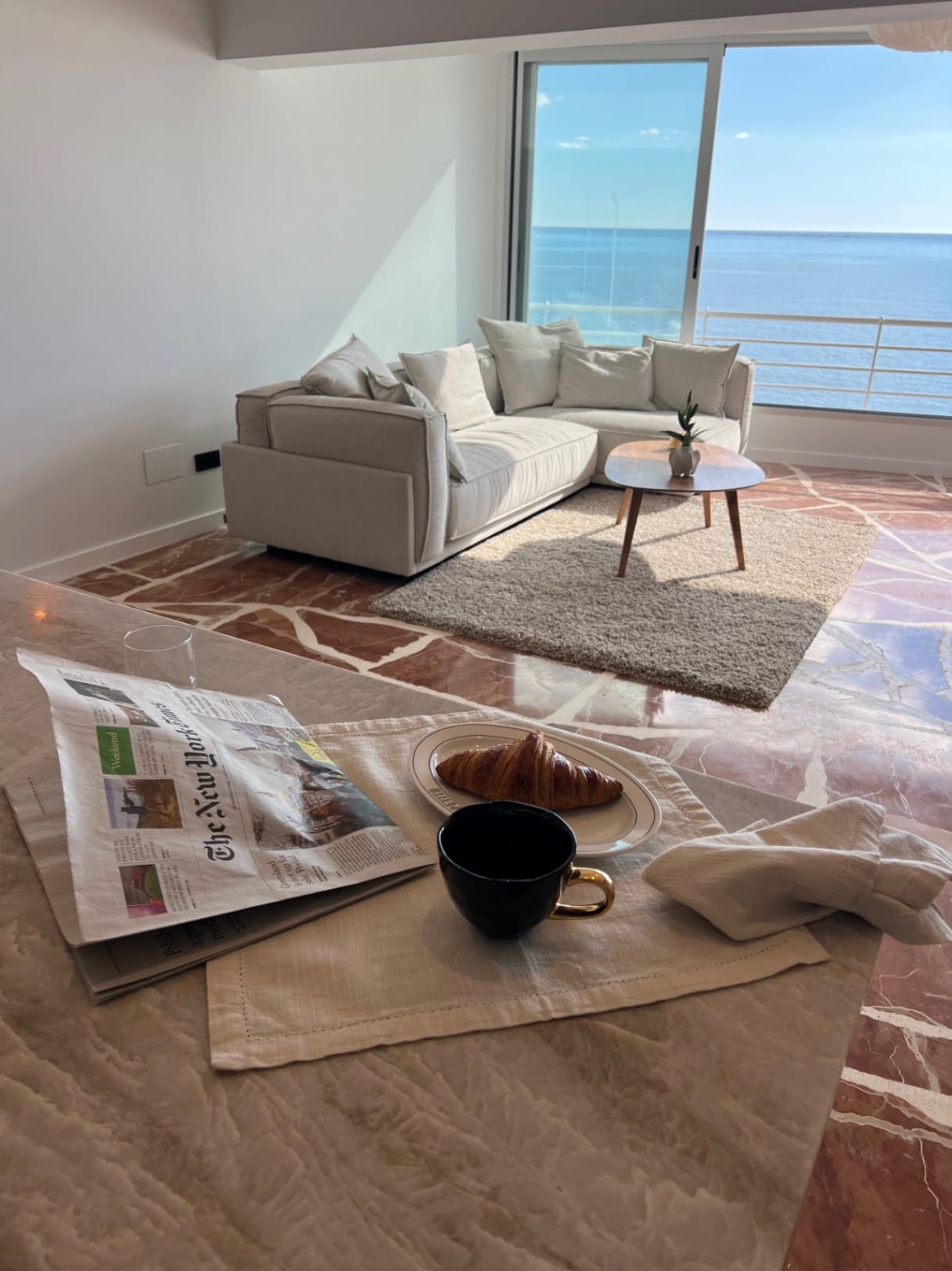 Apartment with spectacular panoramic sea views in Altea