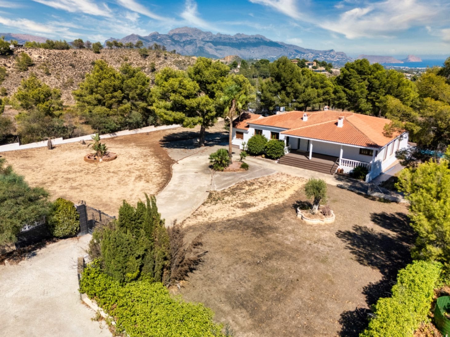 For Sale. Villa in La Nucía