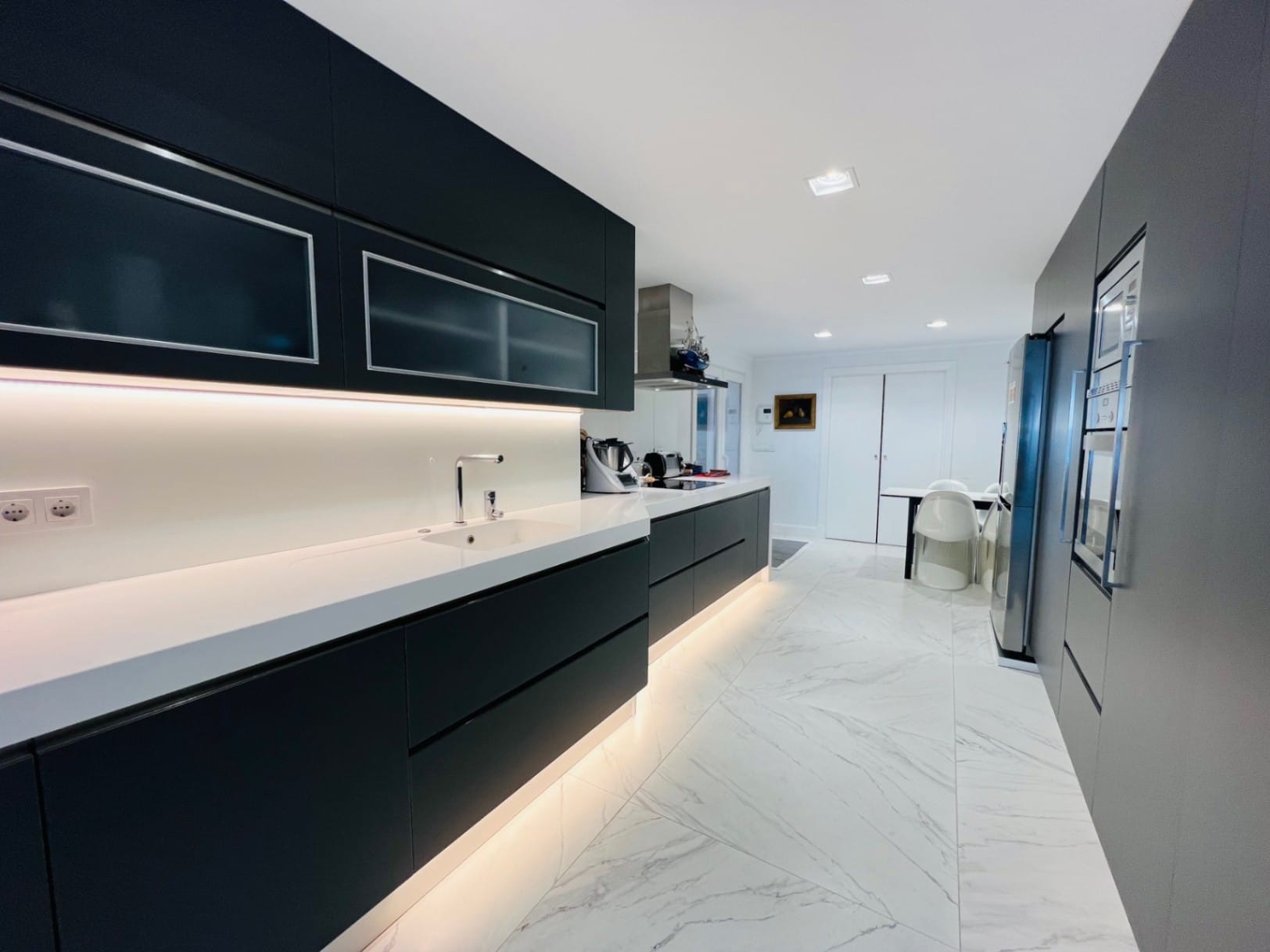 Fantastic apartment on the first line of Altea