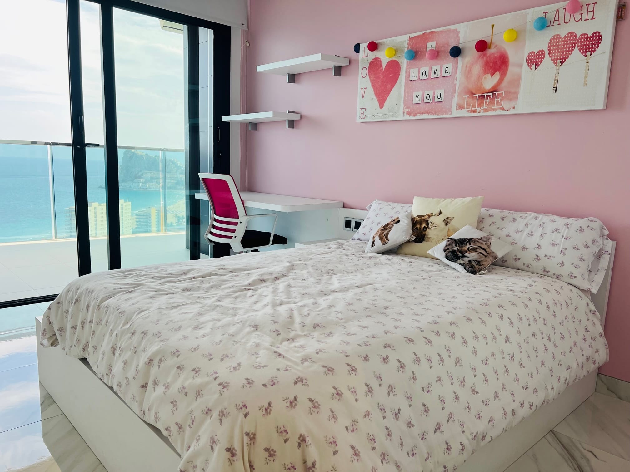 Charming Apartment for Sale in Benidorm: Your Chance on the Mediterranean Coast