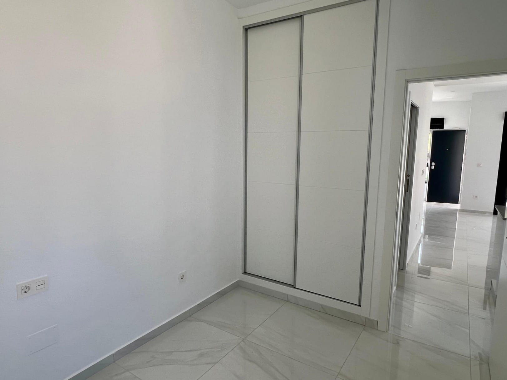 Semi-detached villa with private pool, terrace and solarium, 3 bedrooms, 3 bathrooms in Polop-LAST PROPERTY AVAILABLE, READY TO MOVE IN!!!