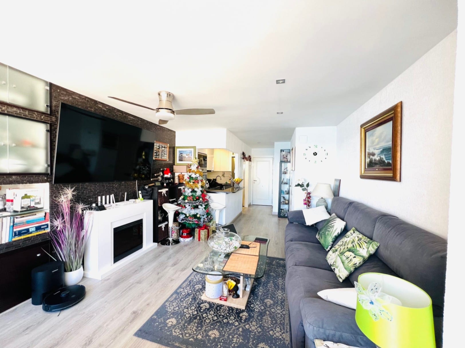 Beautiful beachfront apartment in Altea