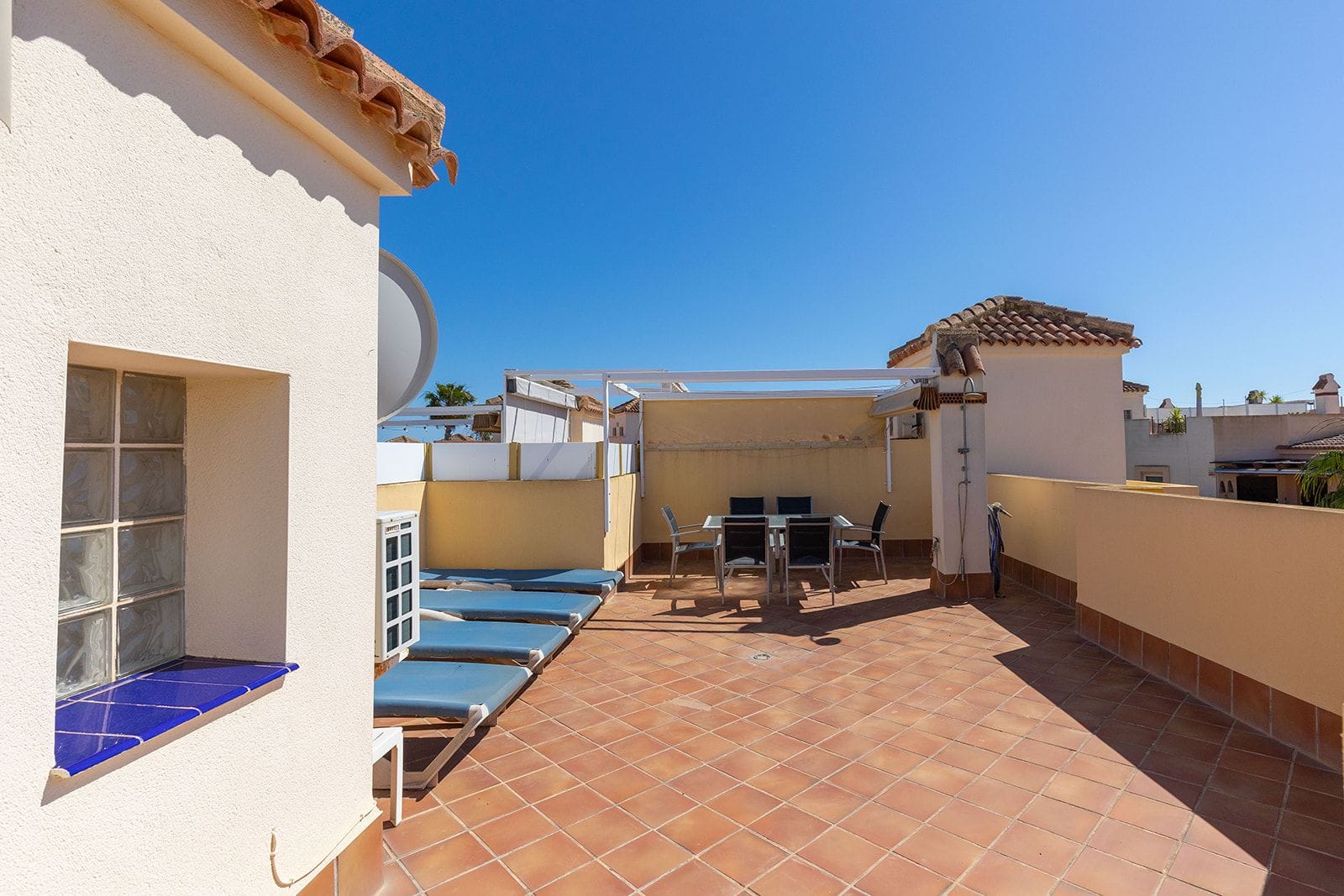 Penthouse with private solarium in Punta Marina, Los Altos, Torrevieja