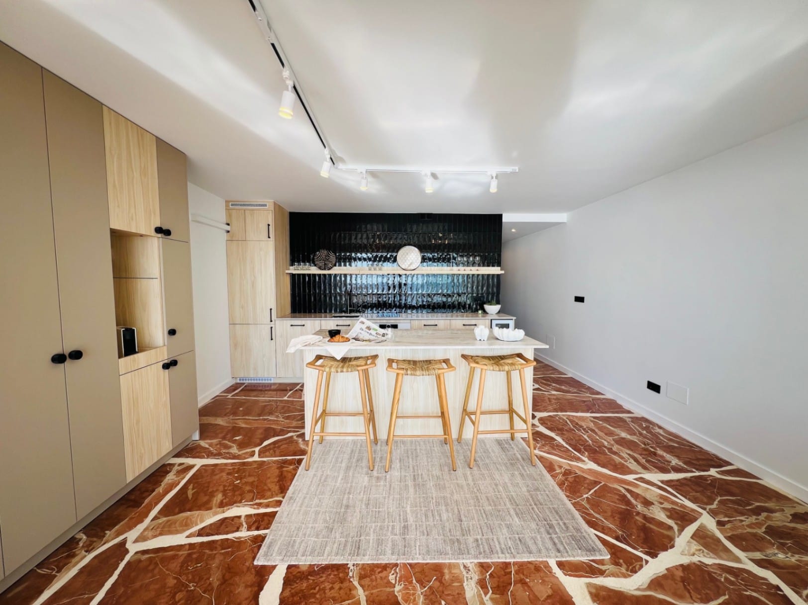 Apartment with spectacular panoramic sea views in Altea